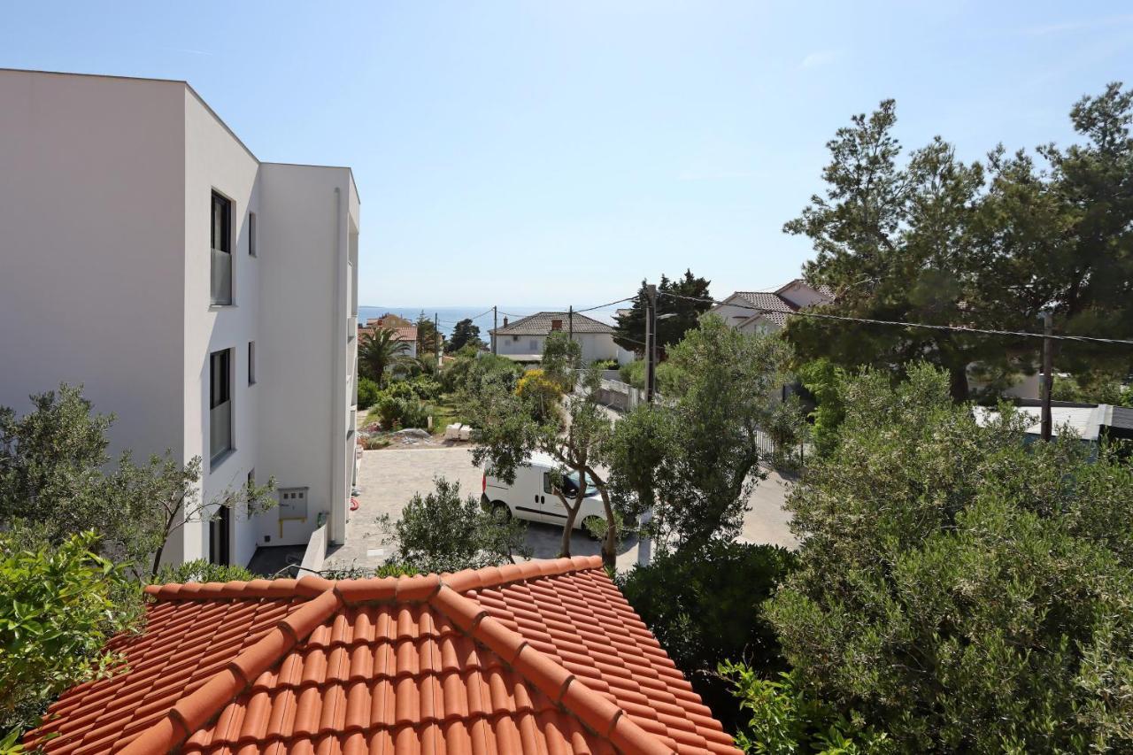 Apartments And Rooms By The Sea Banjol, Rab - 19692 Dış mekan fotoğraf